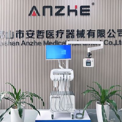 कस्टम स्वीकार पालतू दांत चिकित्सा मोबाइल कार्ट पशु अस्पताल पशु चिकित्सा दंत चिकित्सा कार्य केंद्र