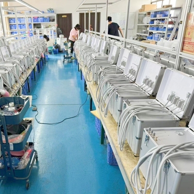 साइलेंट कंप्रेसर के साथ मोबाइल डेंटल यूनिट पोर्टेबल डेंटल टरबाइन यूनिट डेंटल छात्रों का अभ्यास पोर्टेबल डेंटल ट्रीटमेंट यूनिट